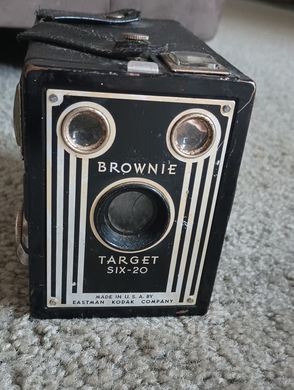 Brownie Target Six-20 Box Camera - Black and Cream Art Deco Faceplate